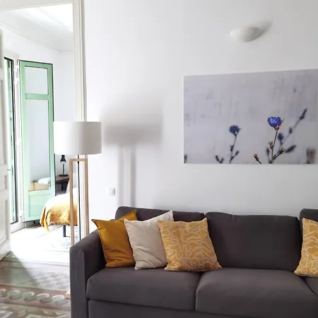 Casa Luxe Suites Barcelona-3